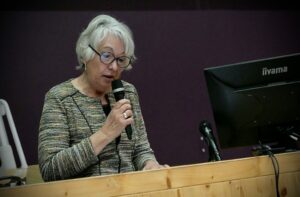 Qu’est ce que soigner dans les lieux du médico social